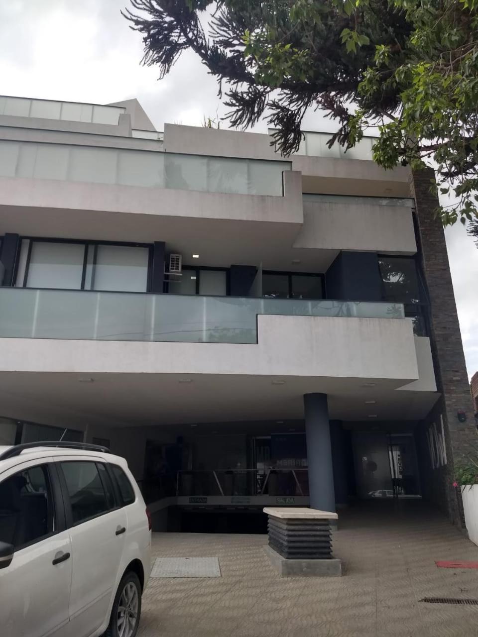 Departamento 1 Dormitorio, Edificio Vow ヴィラ・カルロス・パス エクステリア 写真